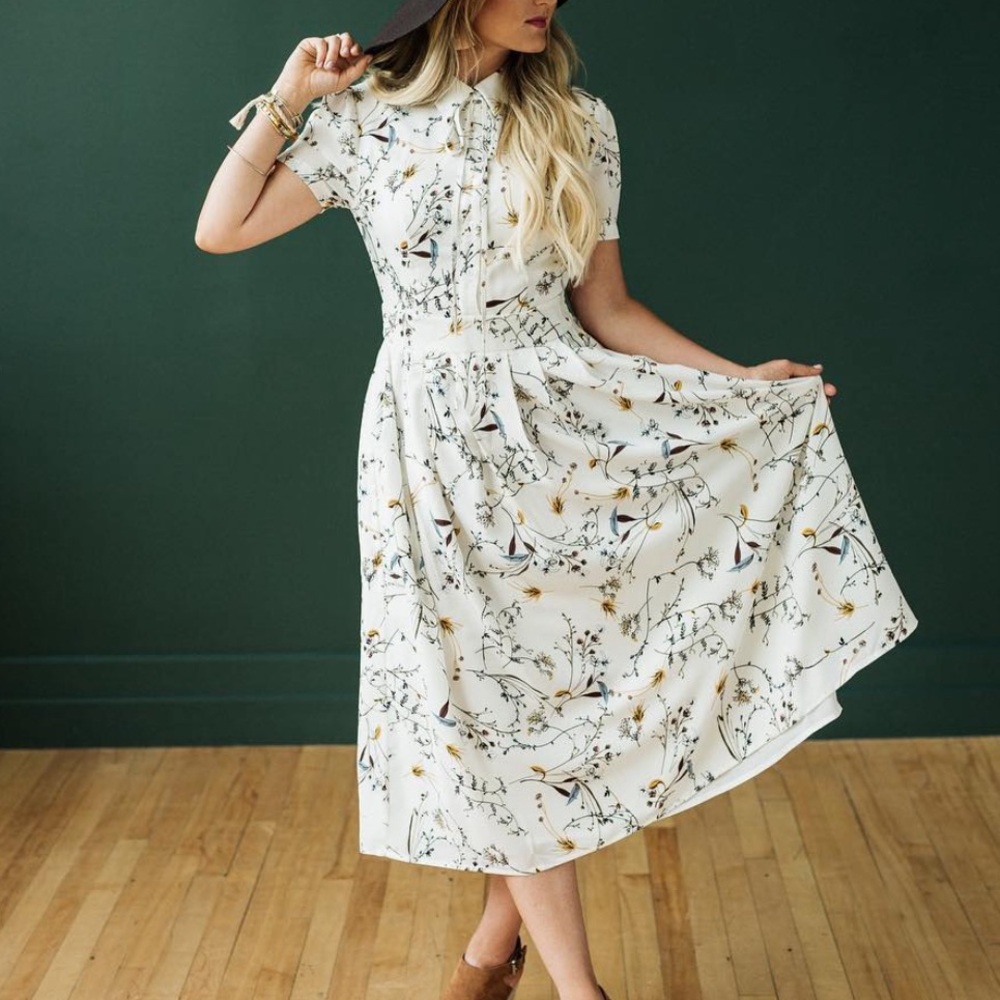 Ivy City Co Floral Midi Dress